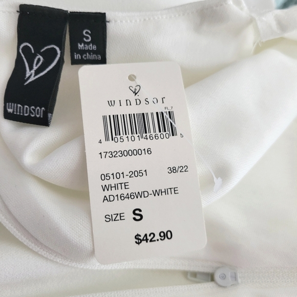 NWT Windsor Size S White Pleated Wrap Dress - Picture 7 of 10